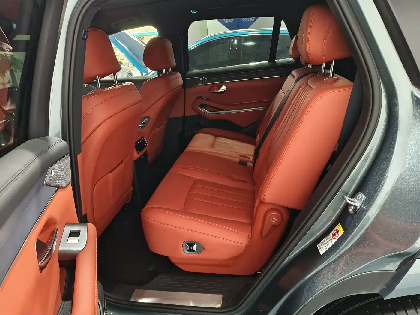 BYD Tang L 2025 2025 DM 175KM Drone Player Edition