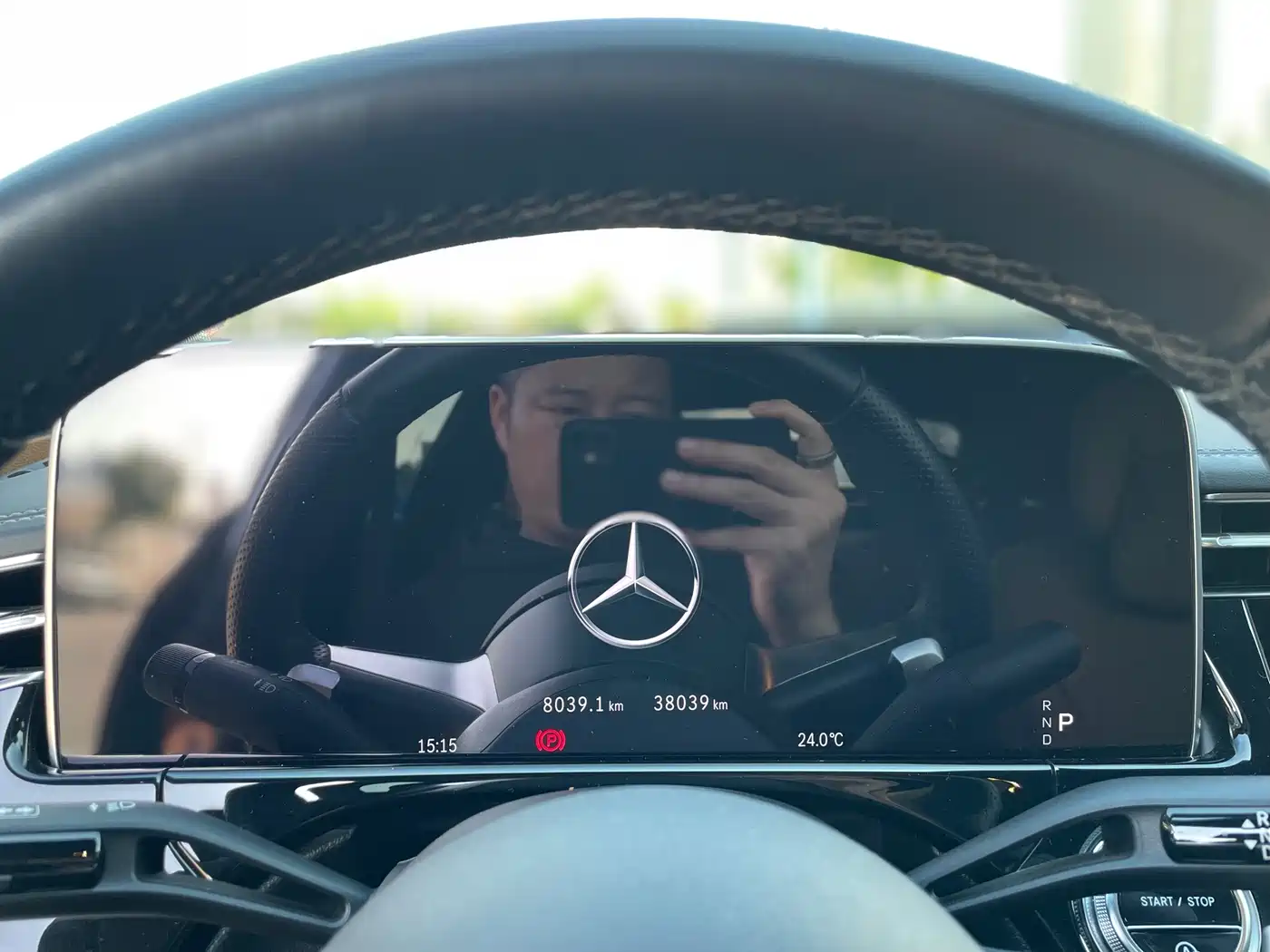 Mercedes-Benz E-Class 2024 Model E 300 L Luxury фото 9