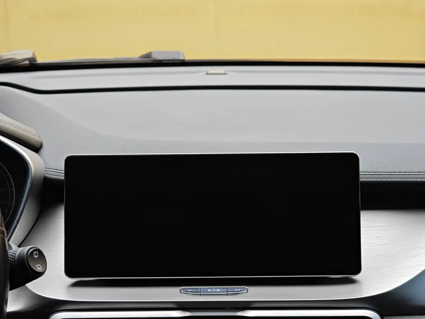 GEELY AUTOMOBILE BINYUE