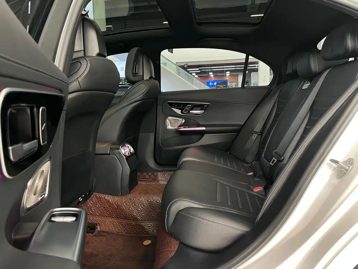 Mercedes-Benz C-Class 2022 C 260 L Night Sport Edition фото 8