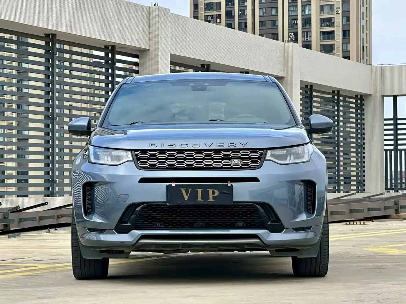 Land Rover Discovery Sport 2020 249PS R-Dynamic Performance фото 2