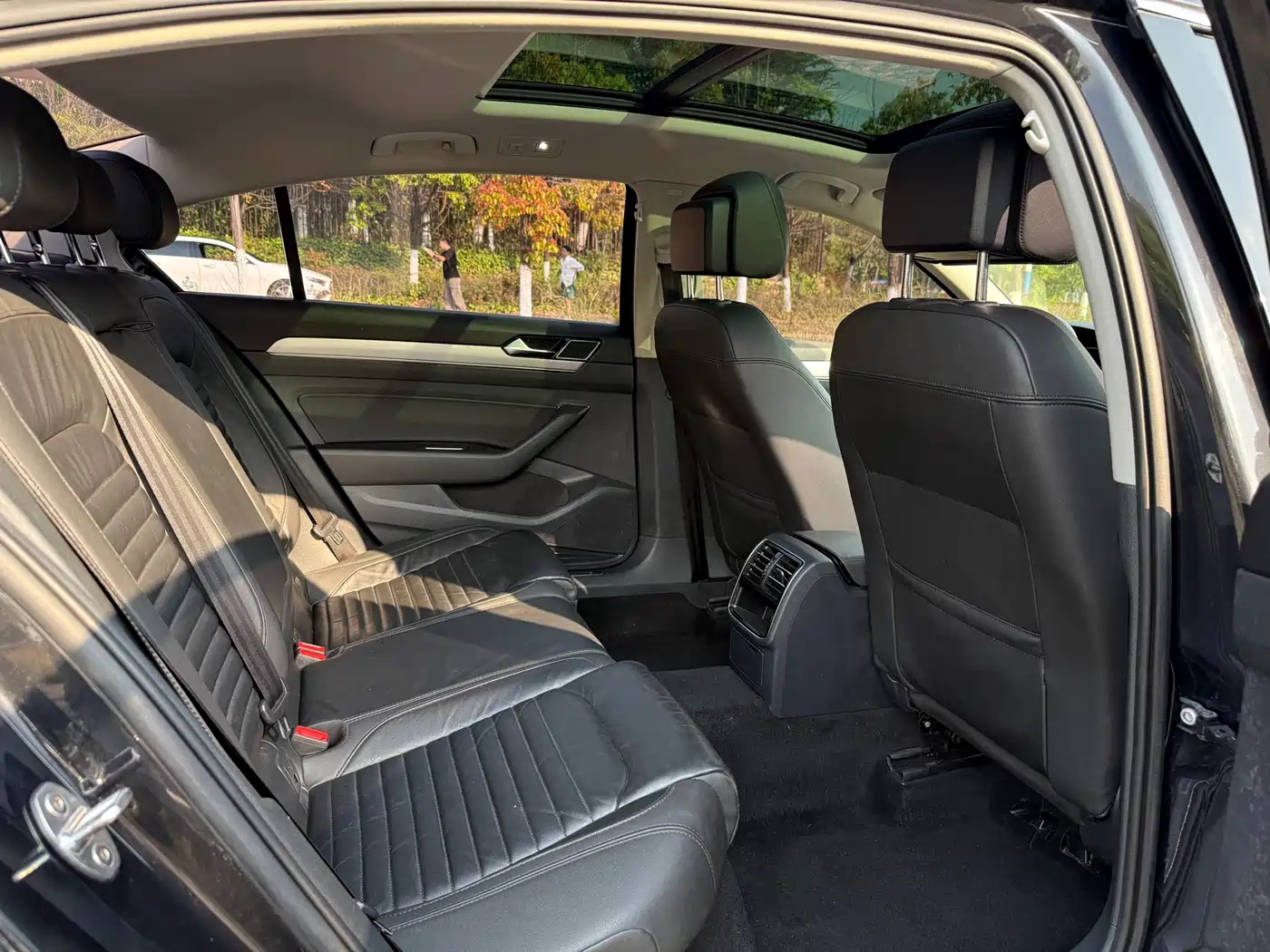 Volkswagen Magotan 2019 330TSI DSG Leading China VI фото 12