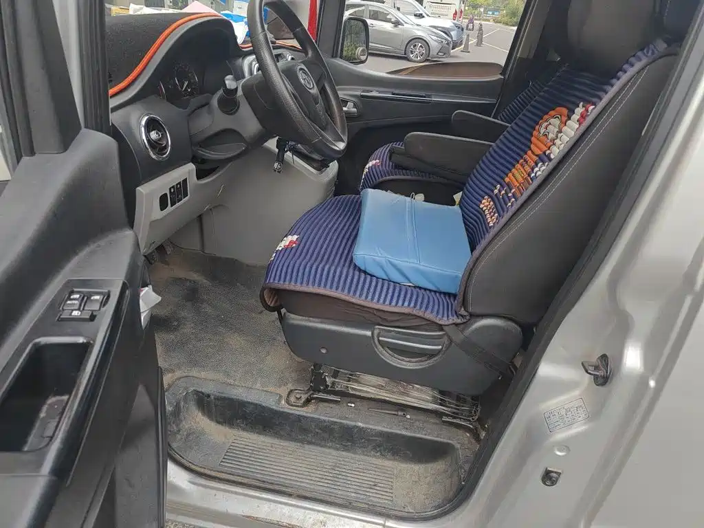 JAC Refine M3 2017 2015 Maker Edition 1.6L Luxury