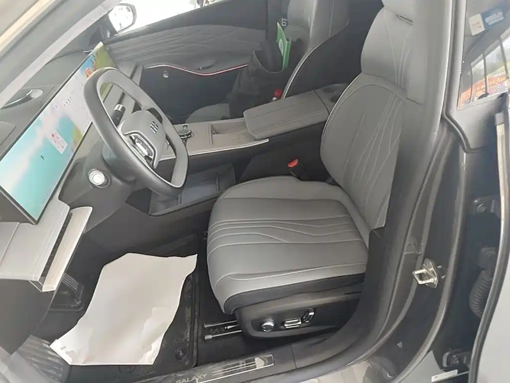 Geely Galaxy Galaxy E8 2024 2024 665km RWD Starship Voyager Edition