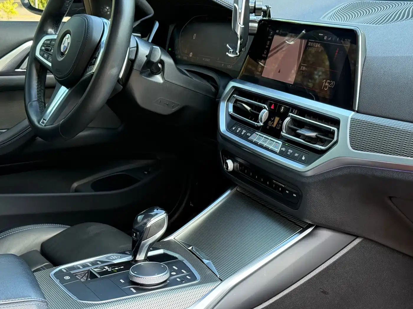 Photo 18 - BMW 4 Series