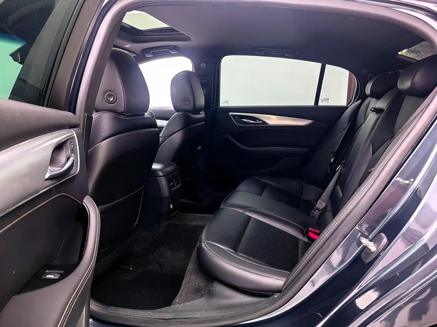 Cadillac CT5 2021 28T Technical фото 10