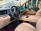 صورة 6 - Hongqi HQ9 PHEV