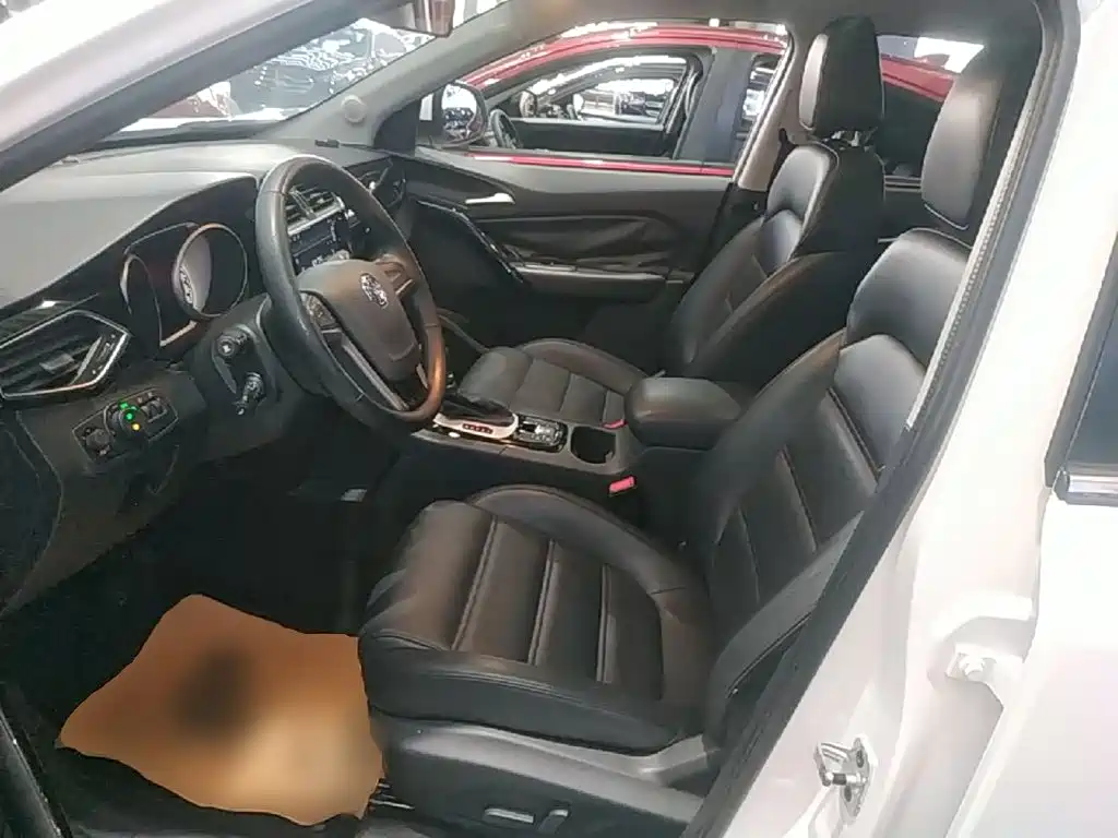MG Roewe RX5 2016 2015 1.5TGI TST Luxury Edition