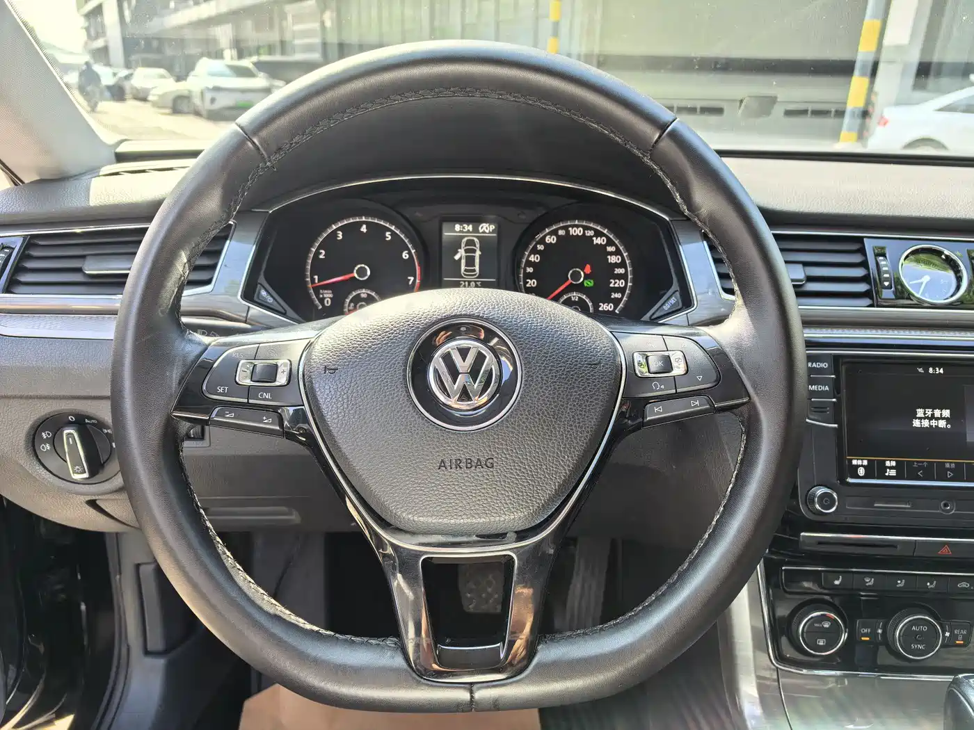 Volkswagen Passat 2017 330TSI DSG Prestige фото 8