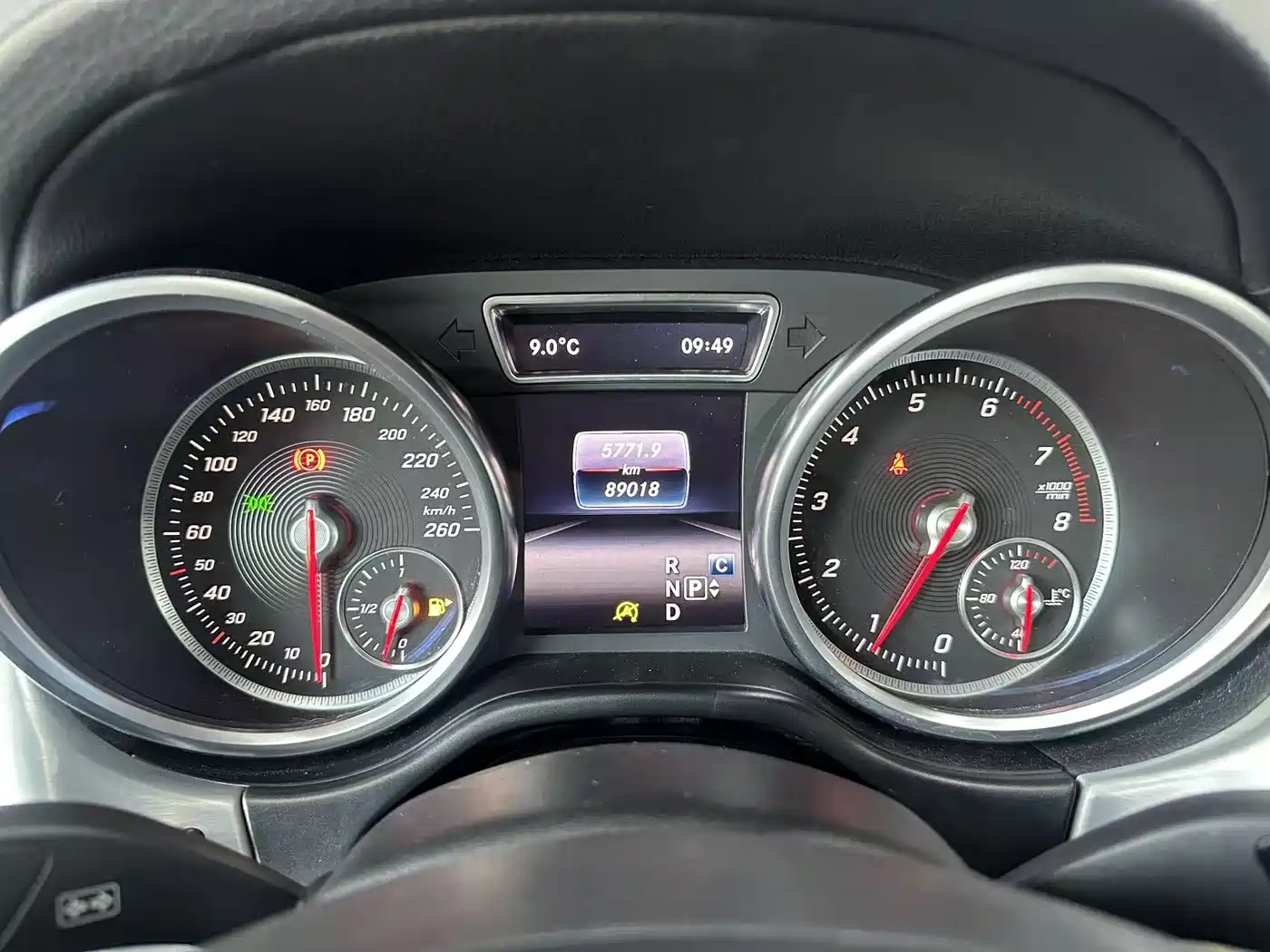 Mercedes-Benz GLS 2017 GLS 400 4MATIC Dynamic фото 12