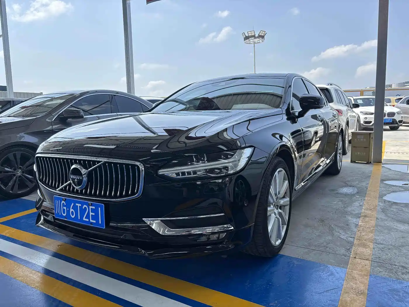Volvo S90 2017 — пригон из Китая