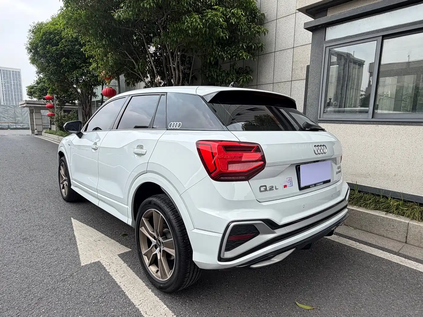 AUDI Q2L