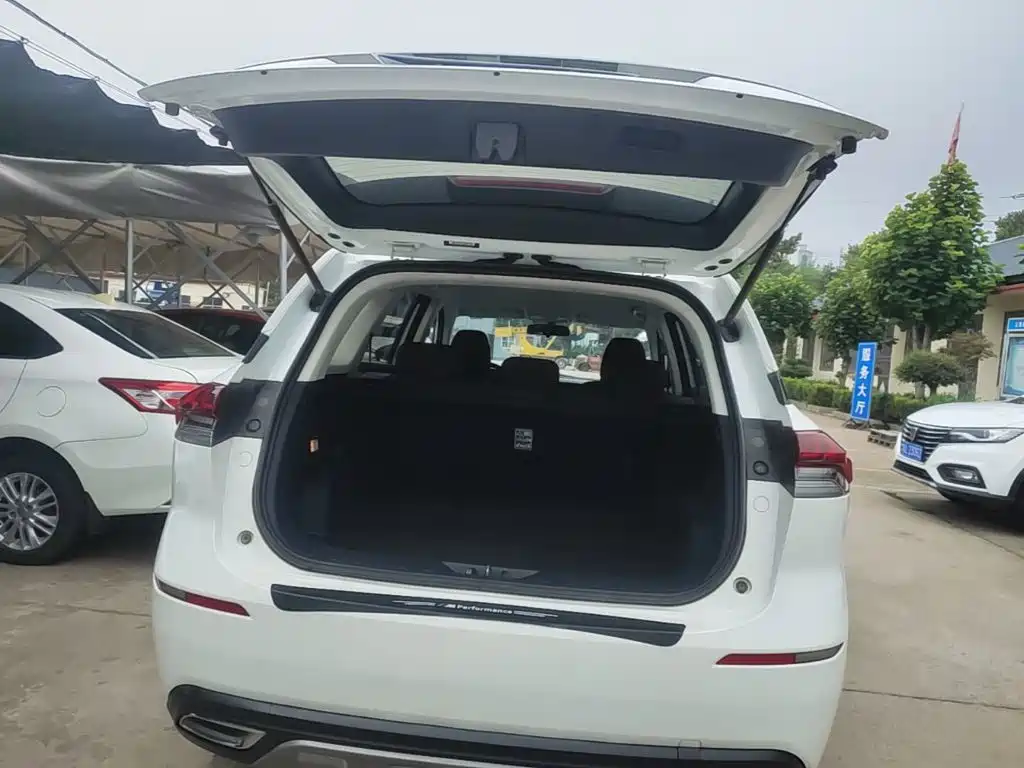 Фото 19 - Changan Oshan X7