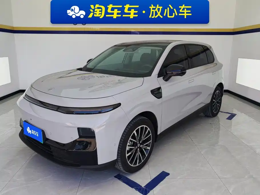 Leapmotor B10 2025