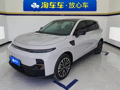 Leapmotor B10