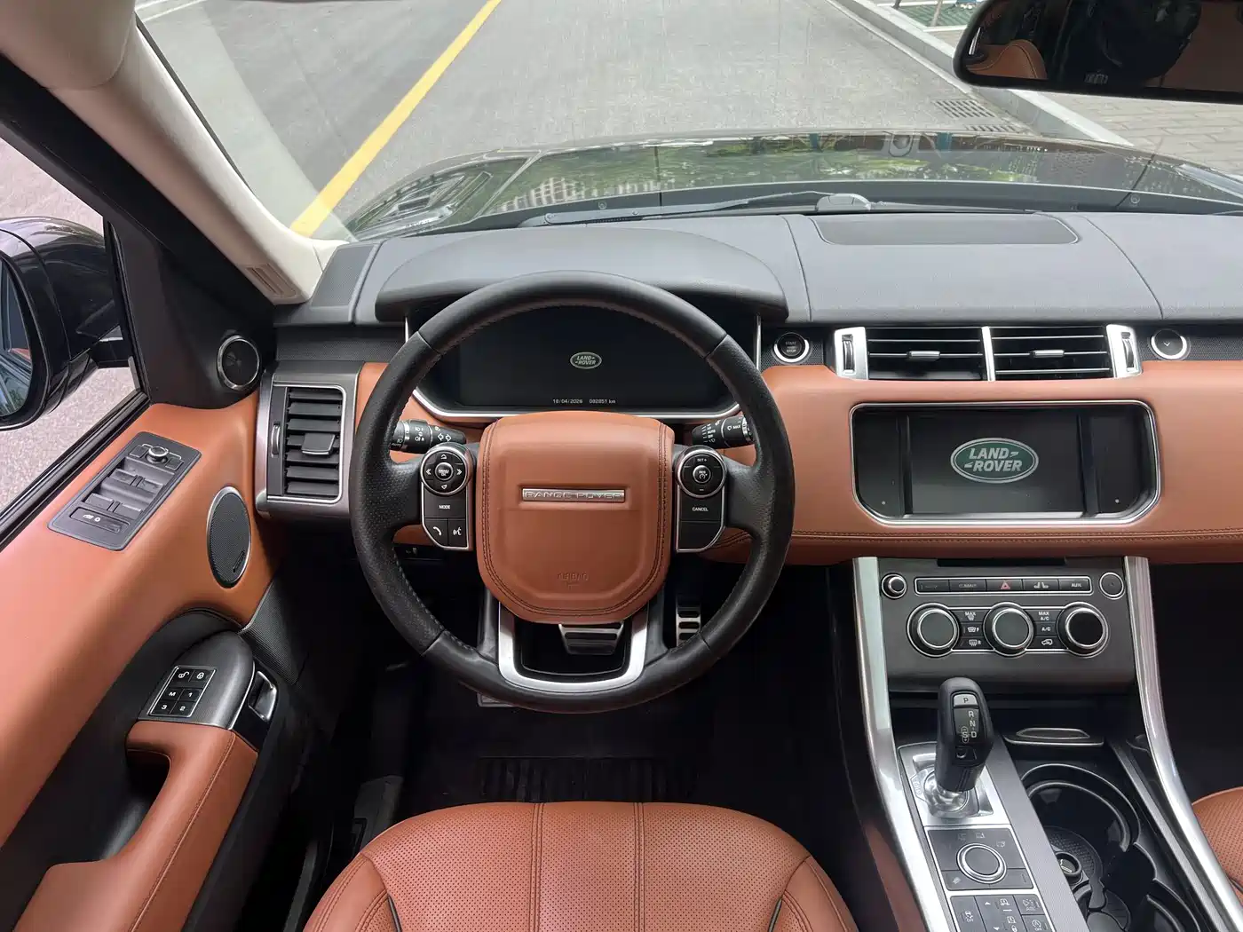 Land Rover Range Rover Sport 2016 Model 3.0 SC V6 HSE DYNAMIC фото 5