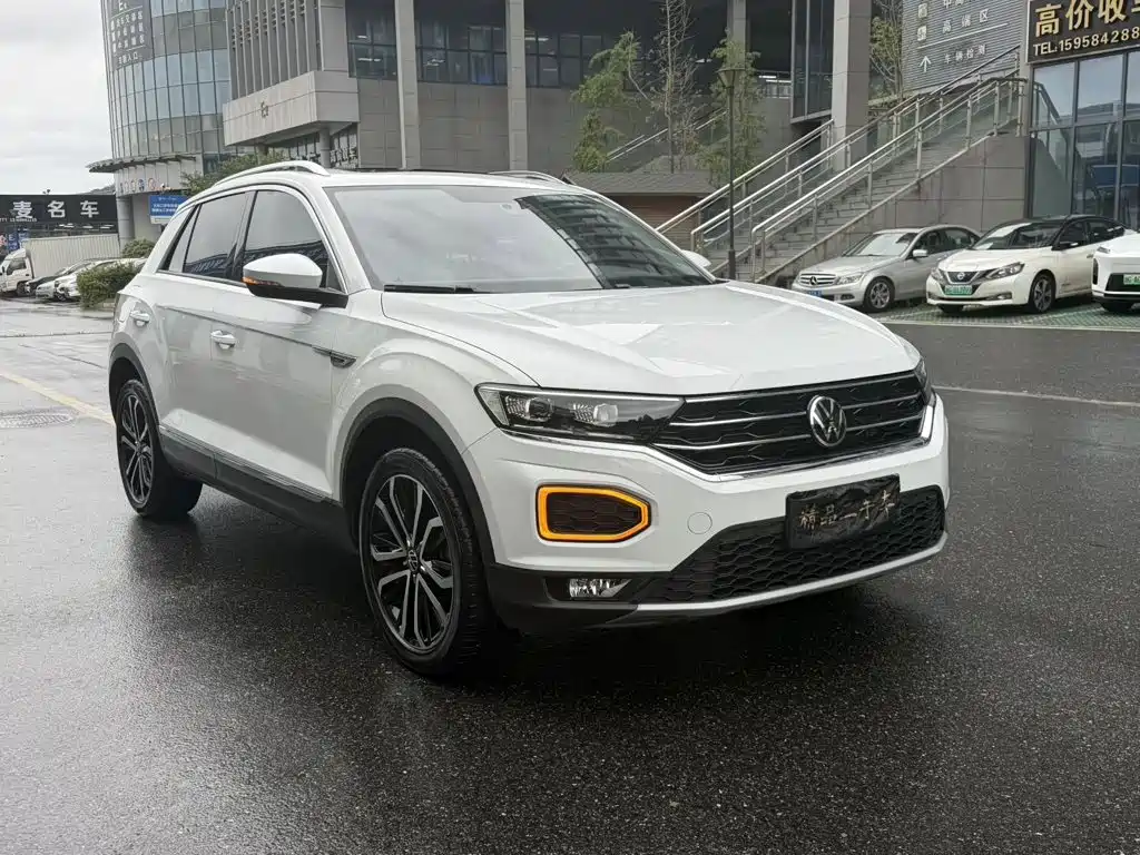 Фото 3 - Volkswagen T-ROC