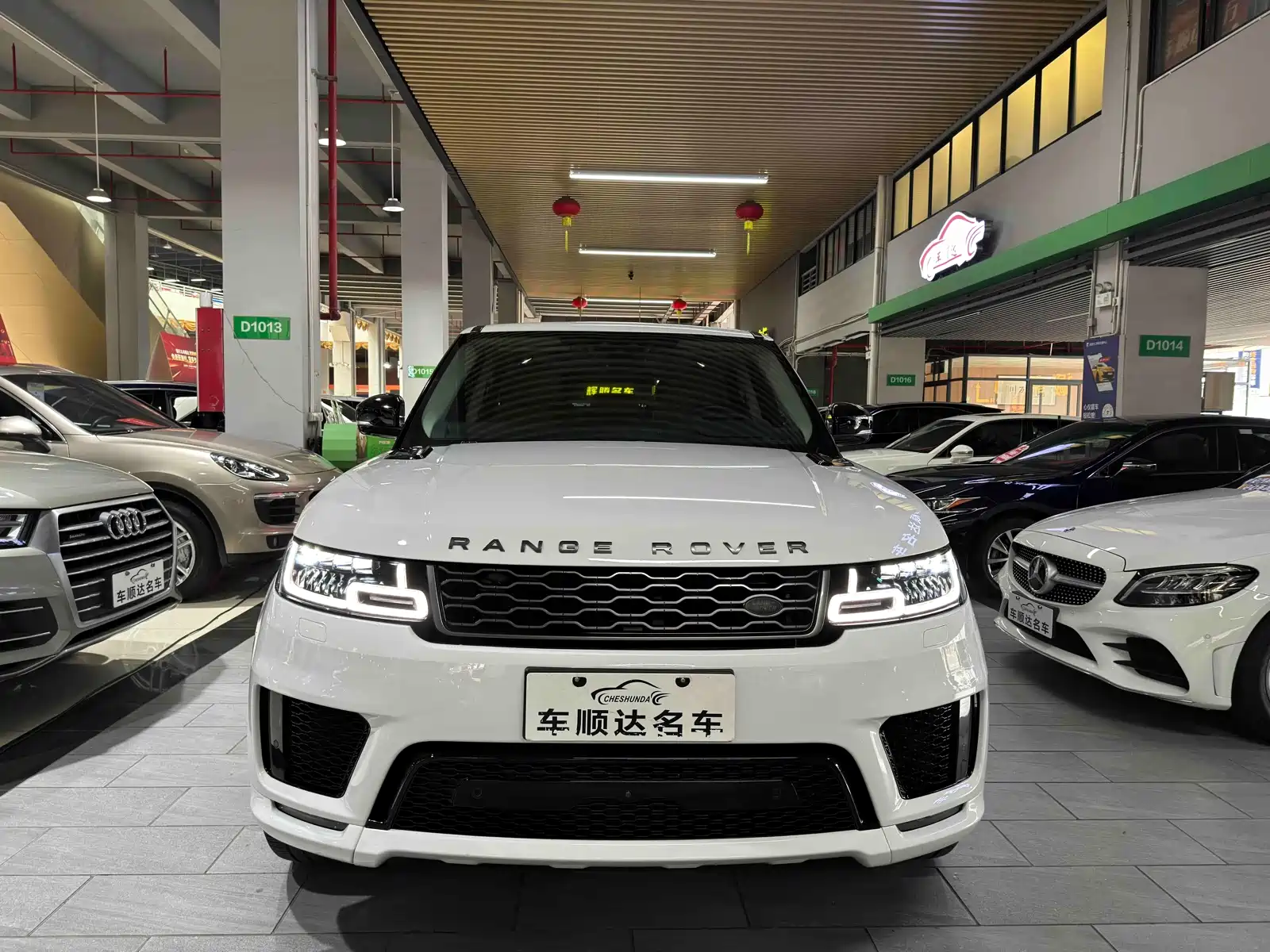 Фото 2 - Land Rover Range Rover Sport