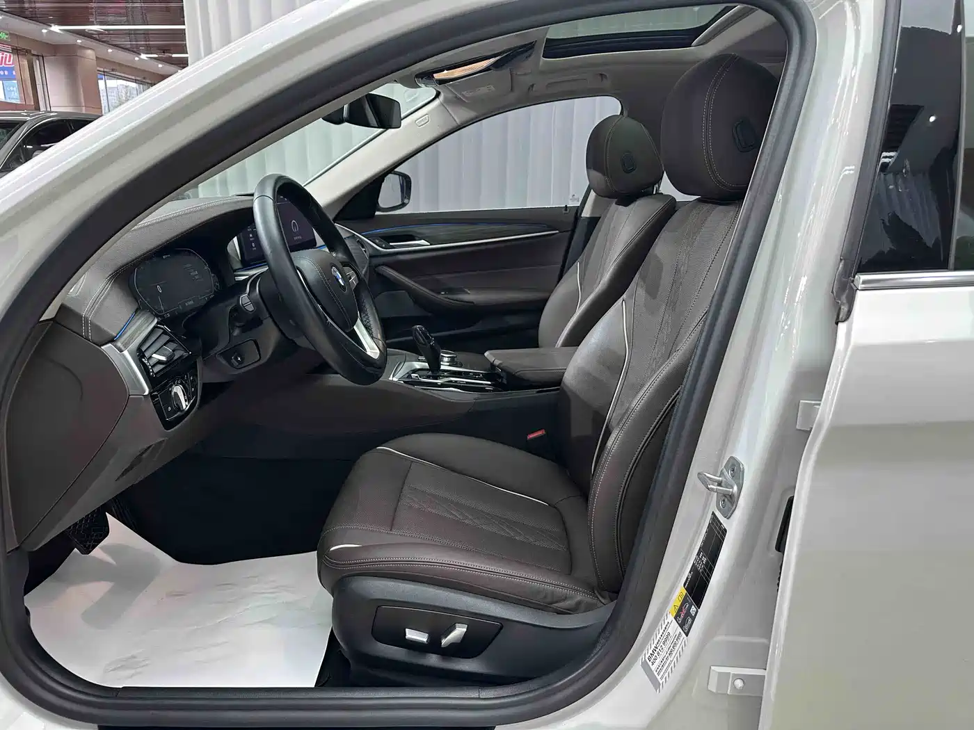 BMW 5 SERIES NEW ENERGY