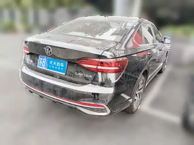 Volkswagen Lavida 2024 Model 1.5L Automatic Starlight 5 Million Edition — фото 2