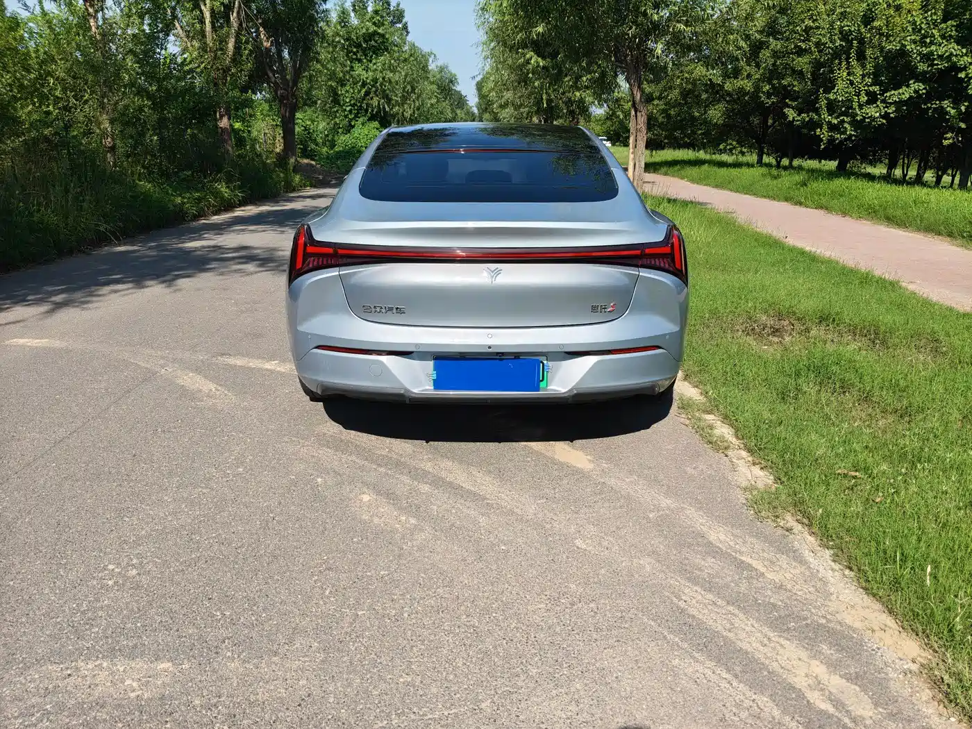 Nezha Auto Nezha S 2023 2022 Model Pure Electric 715km RWD Medium Edition