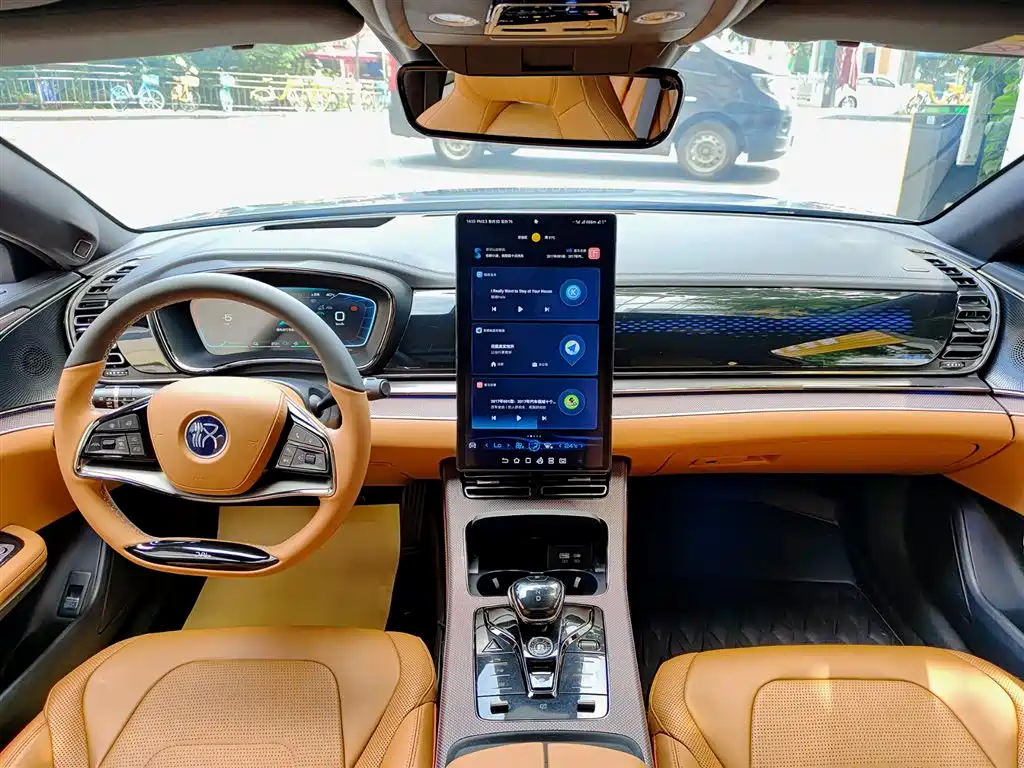 BYD Han 2022 DM-p 202KM AWD Flagship фото 10