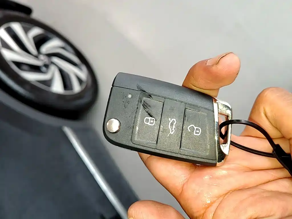 Photo 9 - Volkswagen Tiguan L