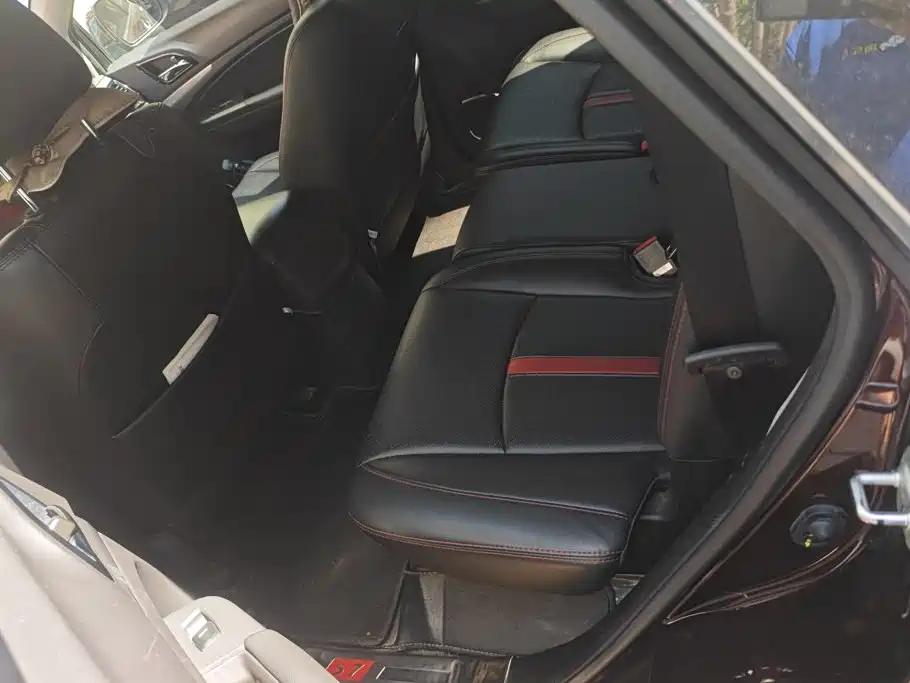 BYD S7 2015 2015 2.0T Automatic Flagship Model