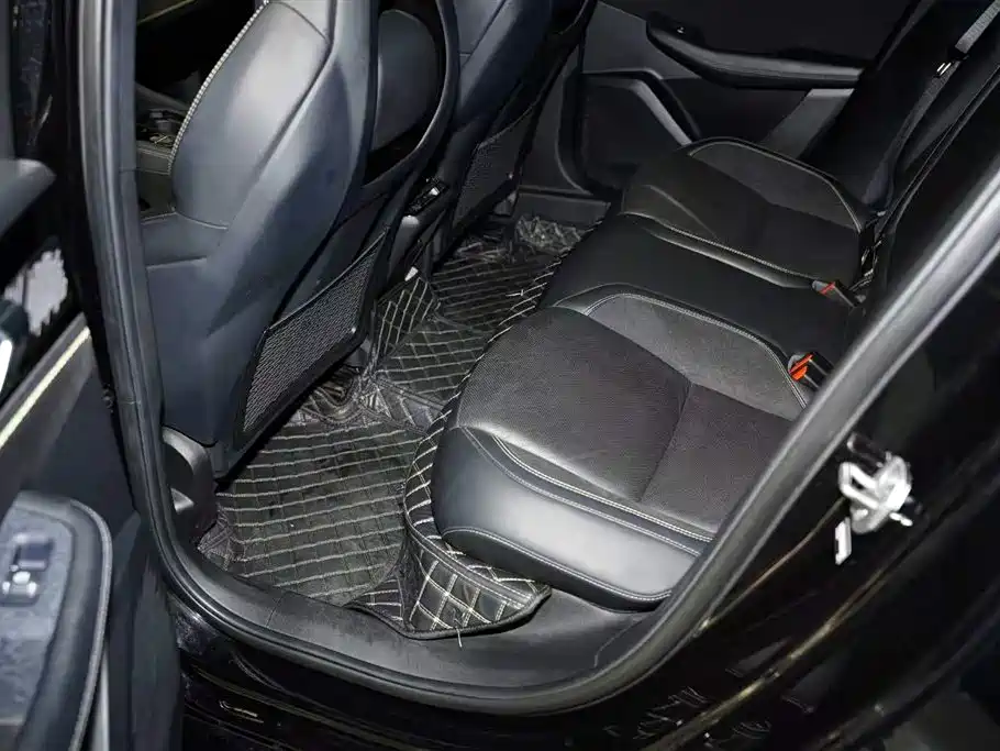 LYNK 03