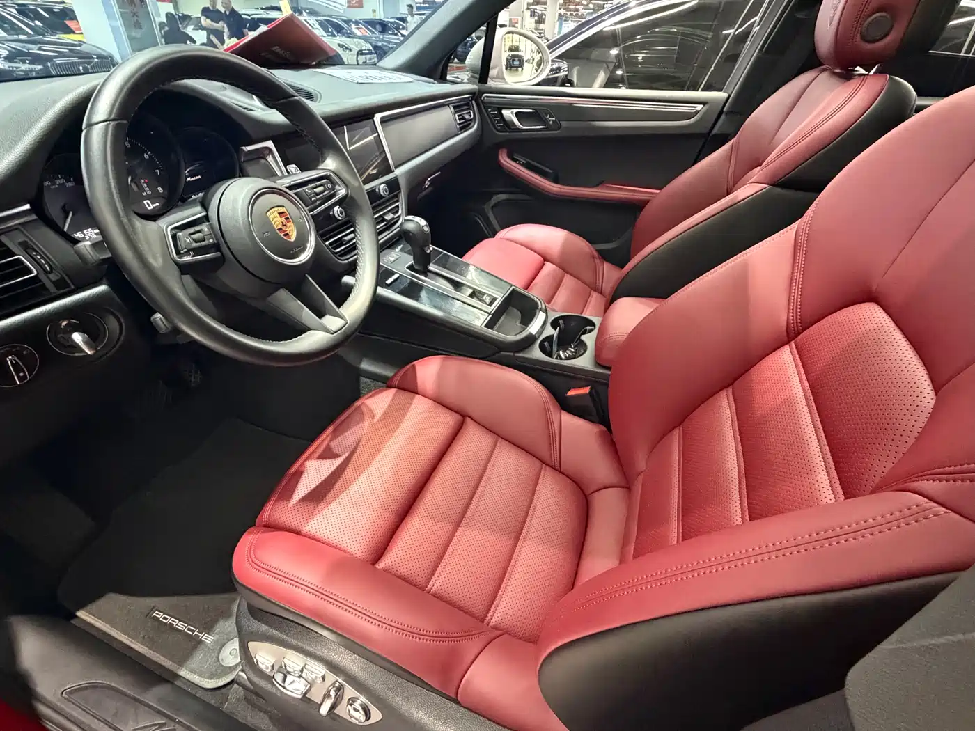 Porsche Macan 2023 Macan 2.0T фото 7