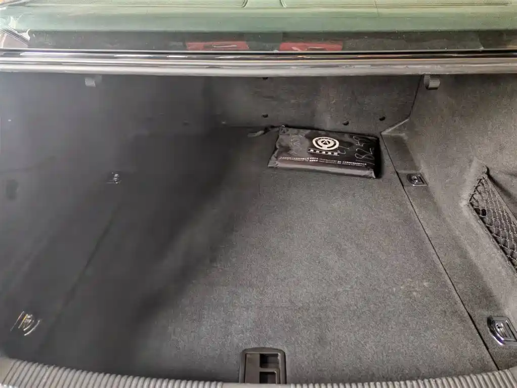Audi A6L 2015 30 FSI Millionth Anniversary Comfort Enjoyment Type фото 6