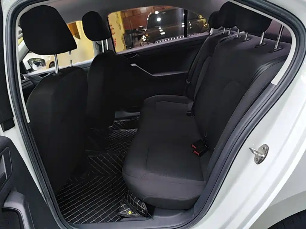 Volkswagen Jetta 2019 2019 Dream Edition 1.5L Auto Fashion