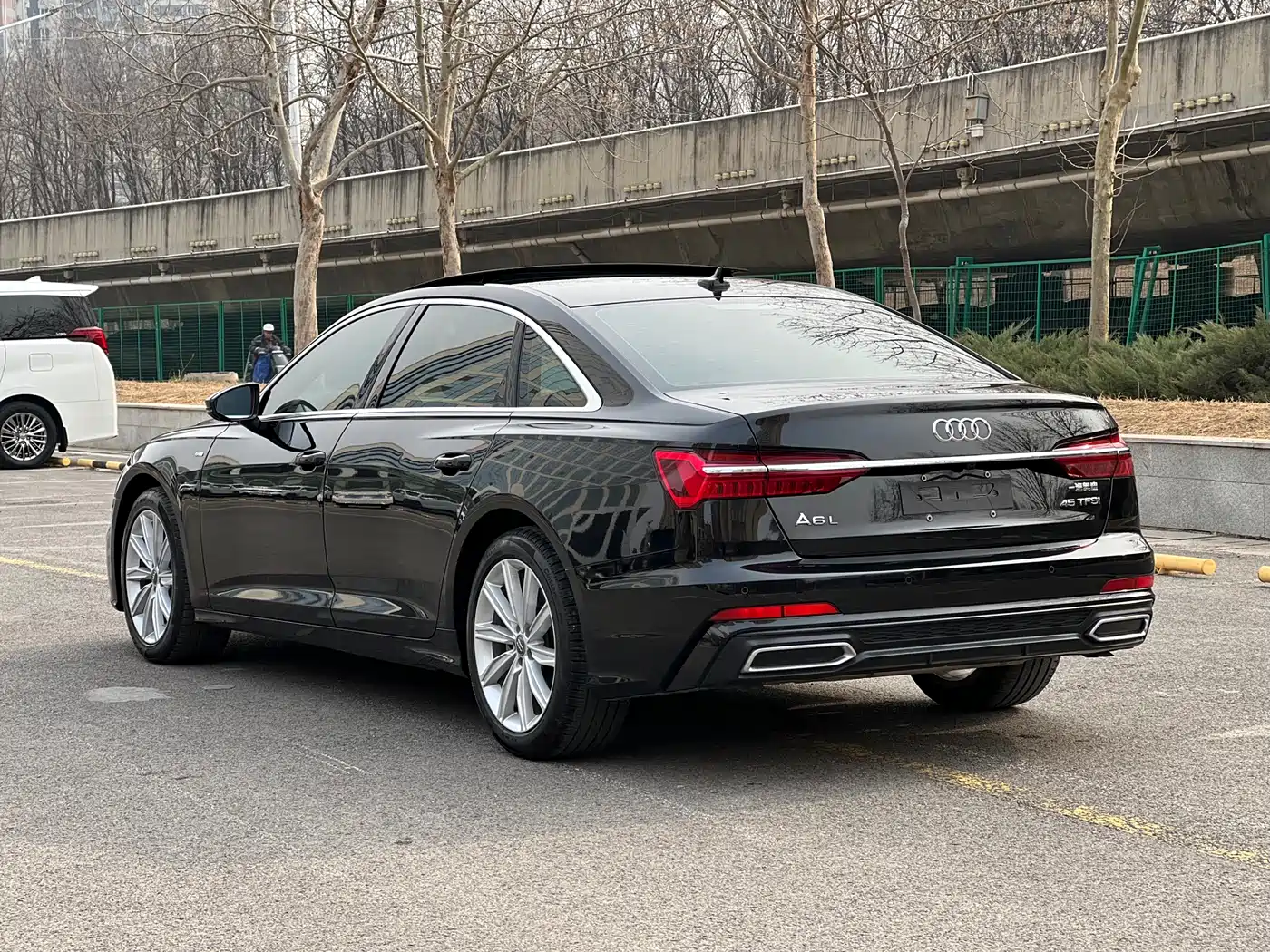 Audi A6L 2022 45 TFSI Premium Dynamic фото 4