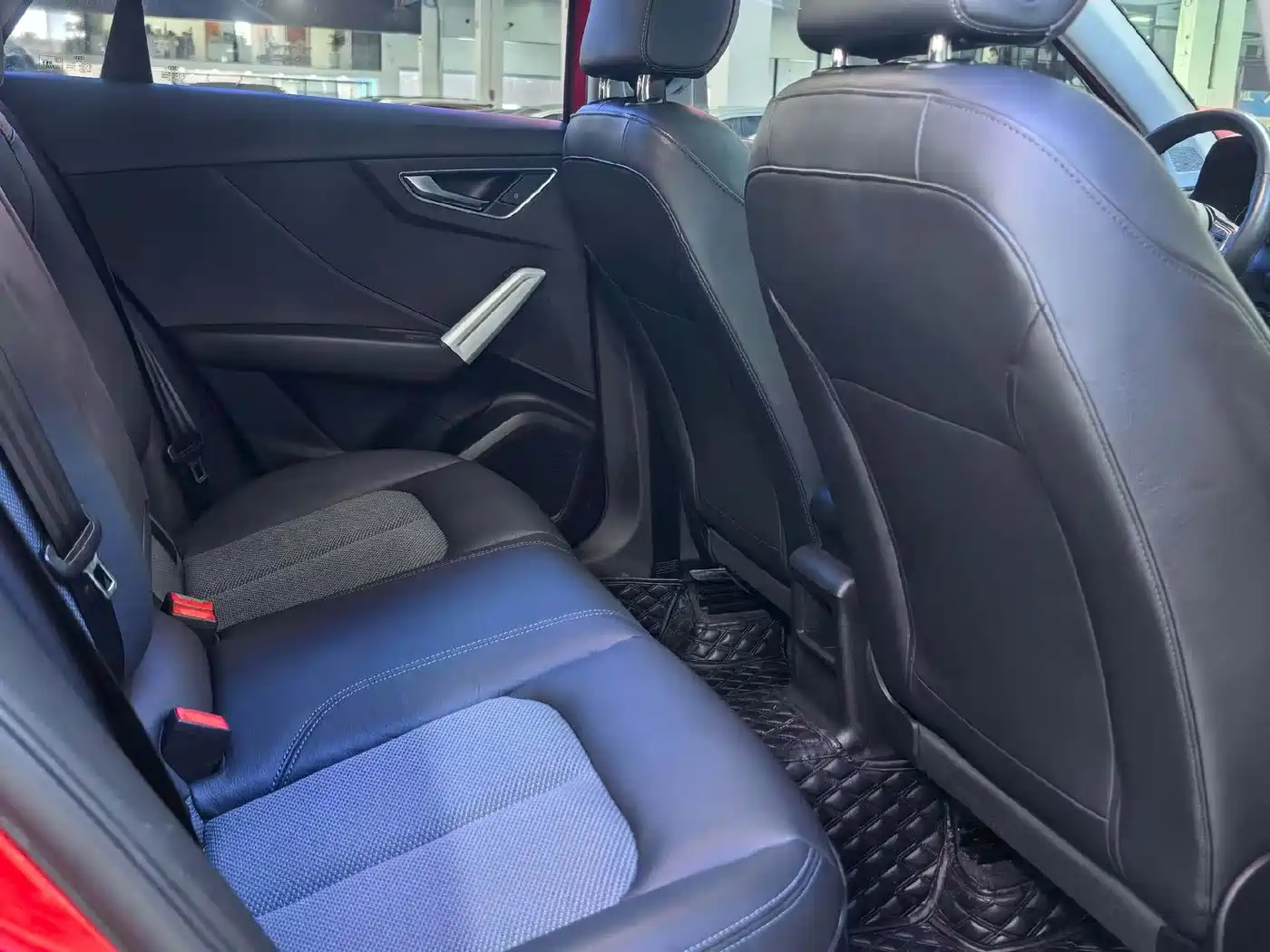 Audi Q2L 2018 35 TFSI Fashion Elegance China VI фото 7