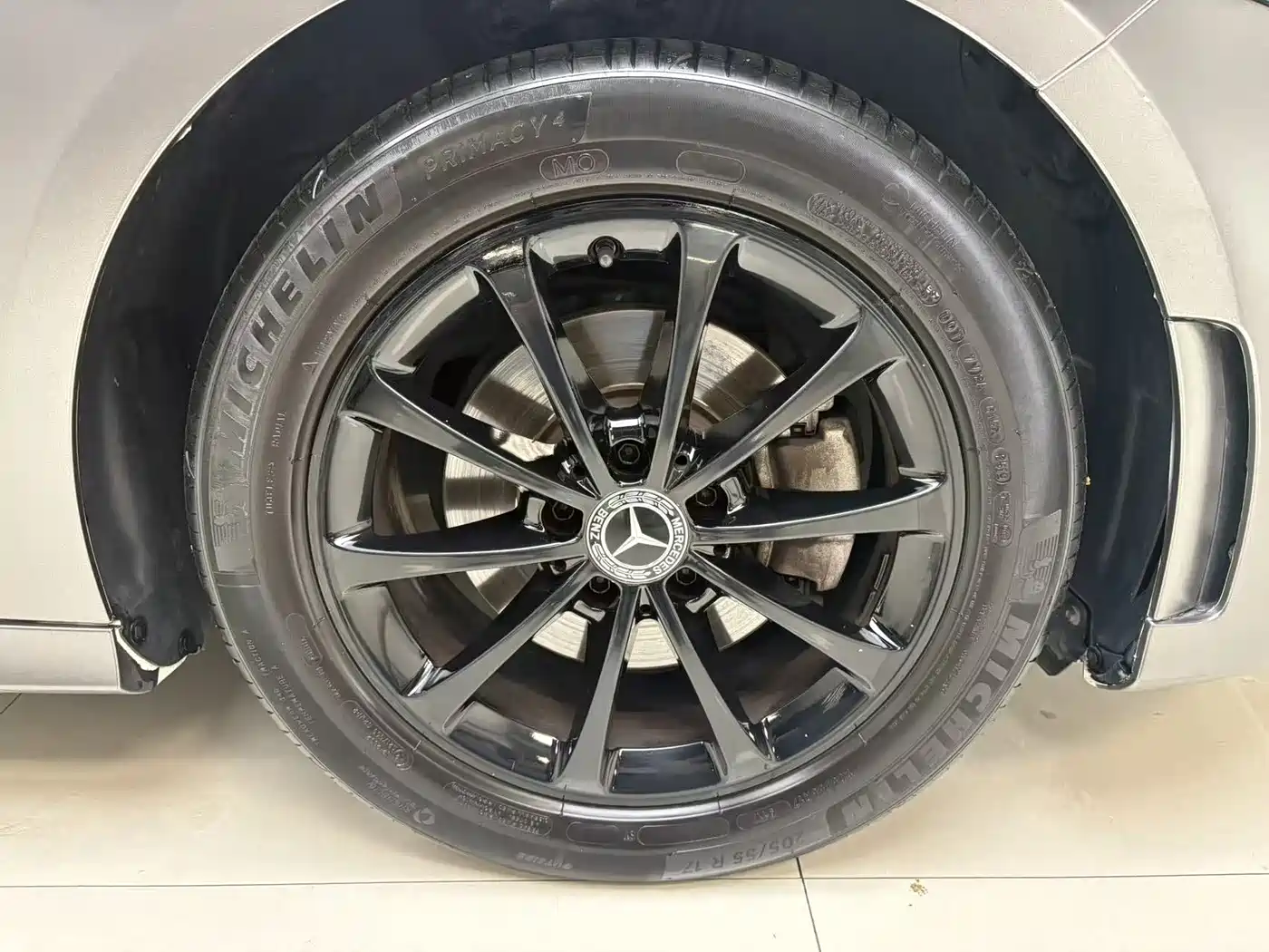 Mercedes-Benz A-Class 2019 Facelift A 200 L Sports Sedan фото 7
