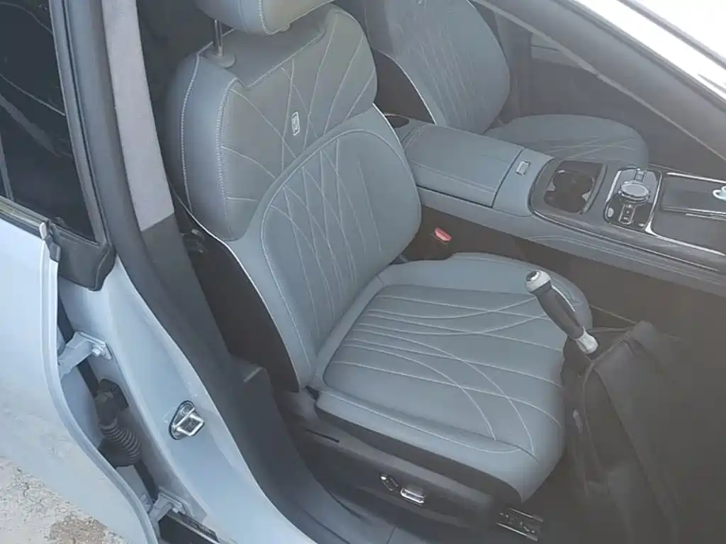Geely Galaxy Galaxy E8 2025 2025 700km Long Voyage Smart Drive Edition