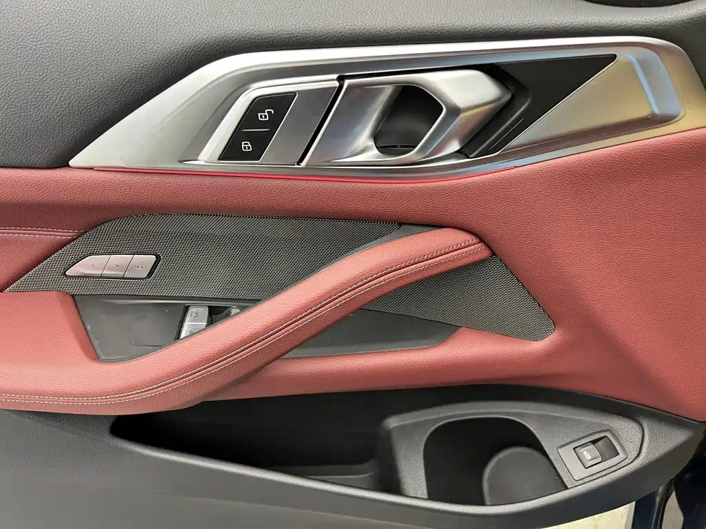 Photo 16 - BMW 4 Series
