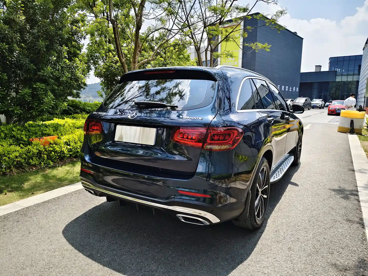 Mercedes-Benz GLC 2020 Facelift GLC 300 L 4MATIC Dynamic фото 9