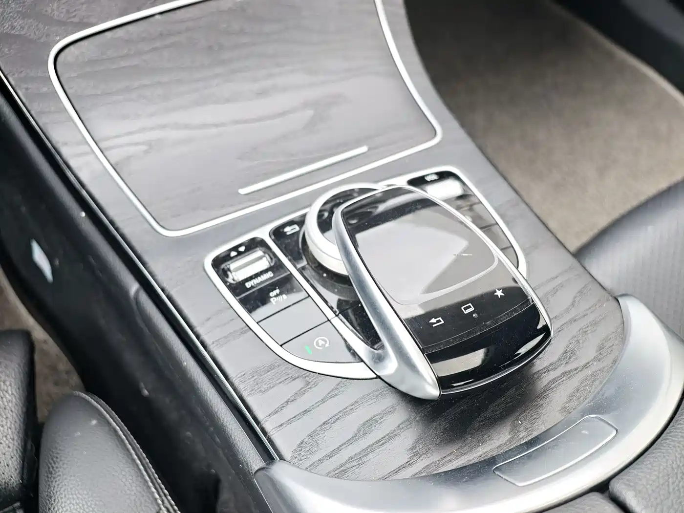 Mercedes-Benz C-Class 2016 C 180 L Sport фото 17