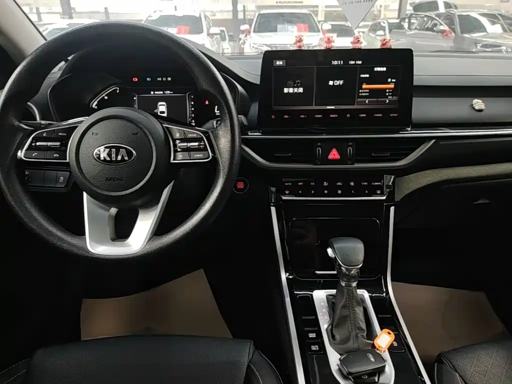 Photo 10 - Kia K3