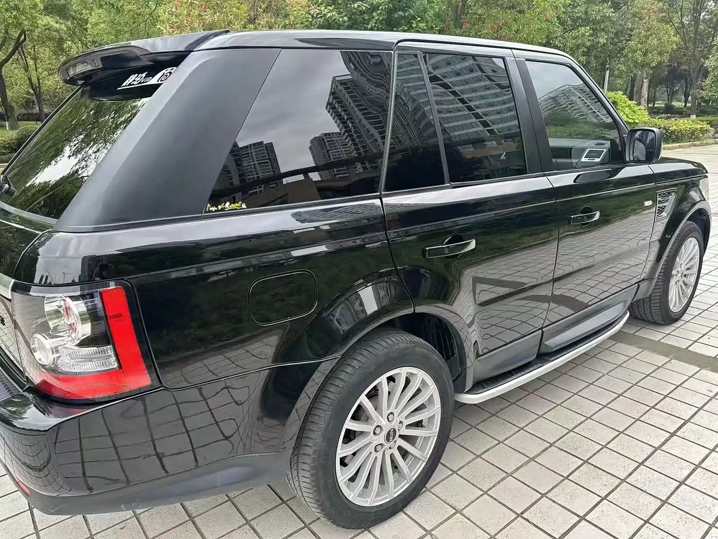 Фото 3 - Land Rover Range Rover Sport