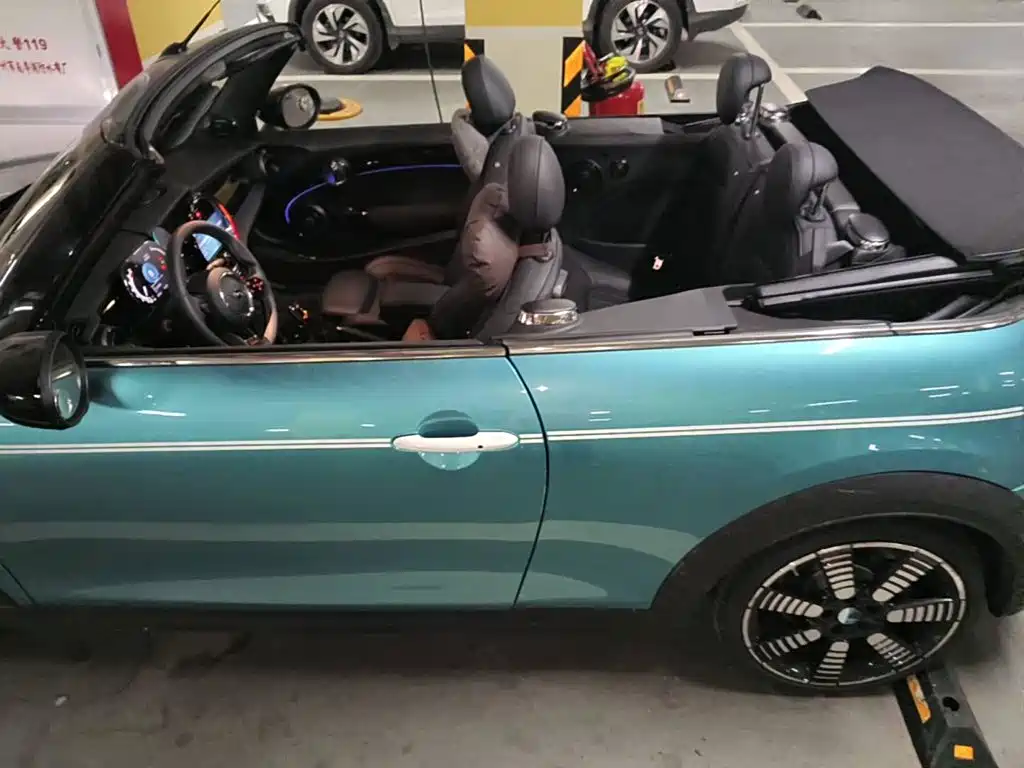 MINI MINI 2024 2023 2.0T COOPER S CABRIO Coastline Commemorative Edition