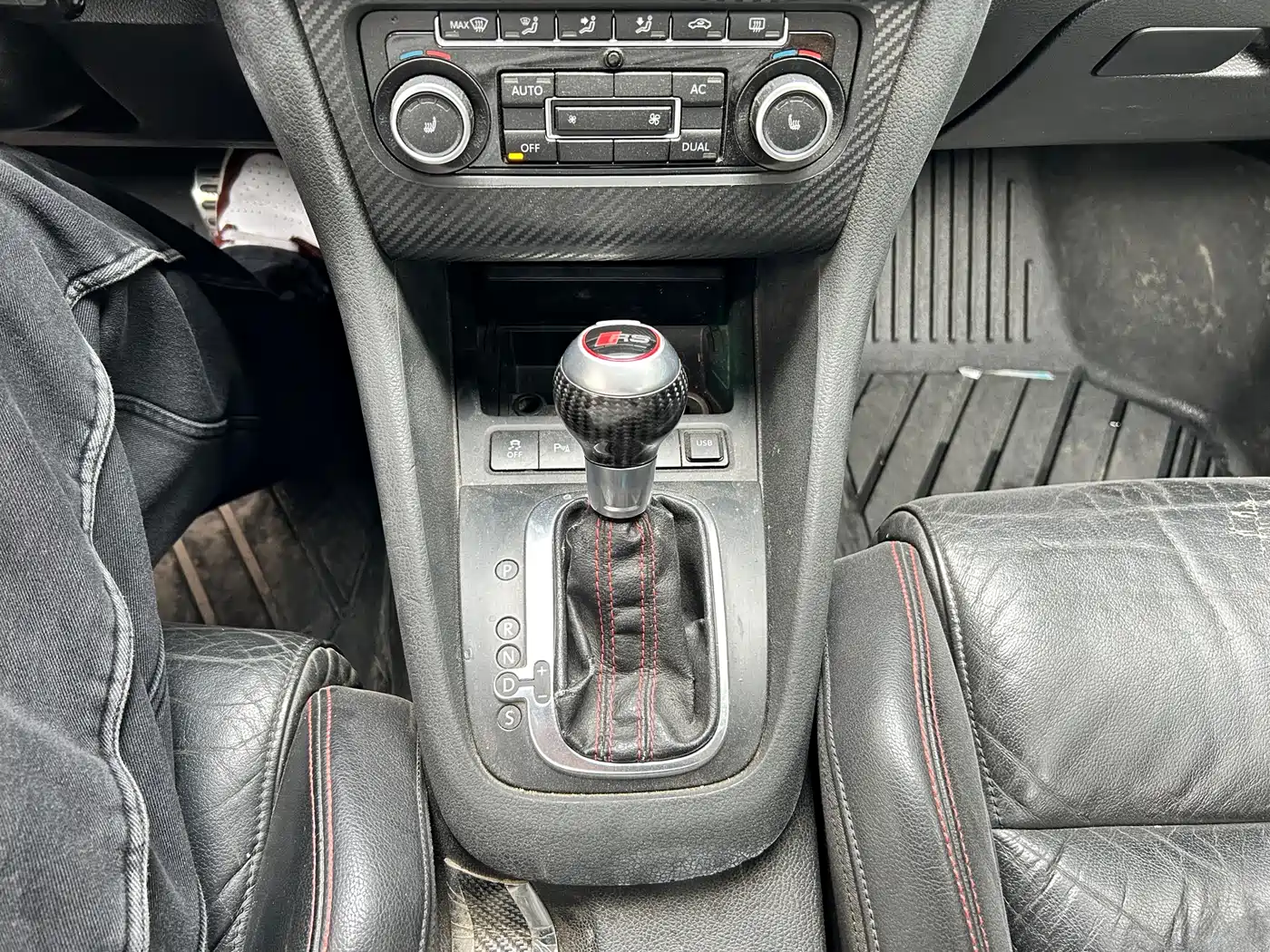 Volkswagen Golf GTI 2012 2.0TSI GTI фото 10