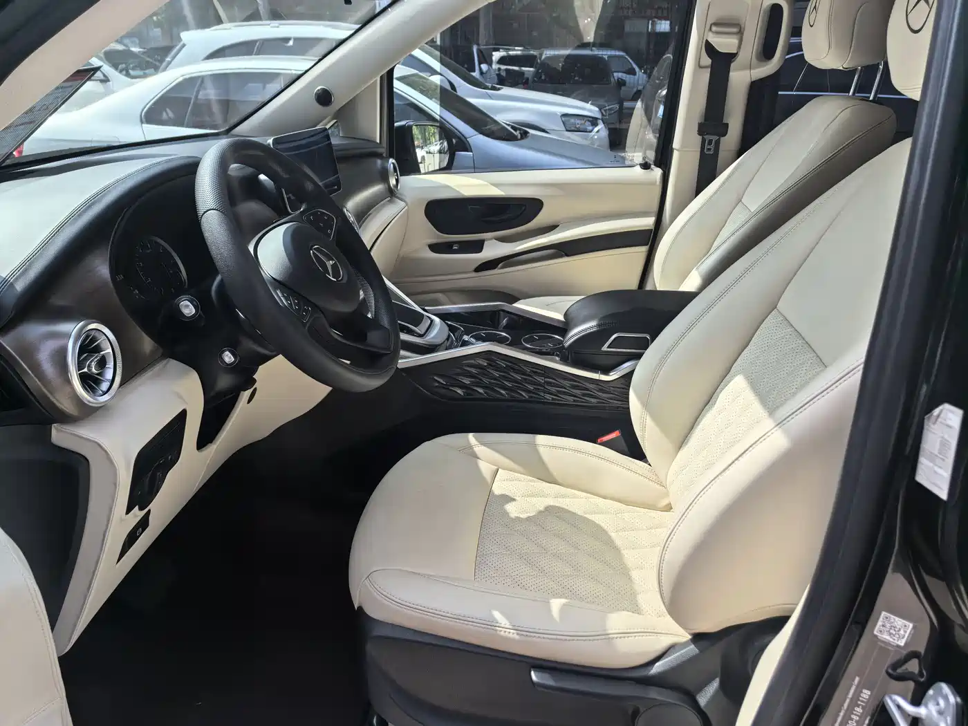 Mercedes-Benz Vito 2021 2.0T Elite 7-Seater фото 8