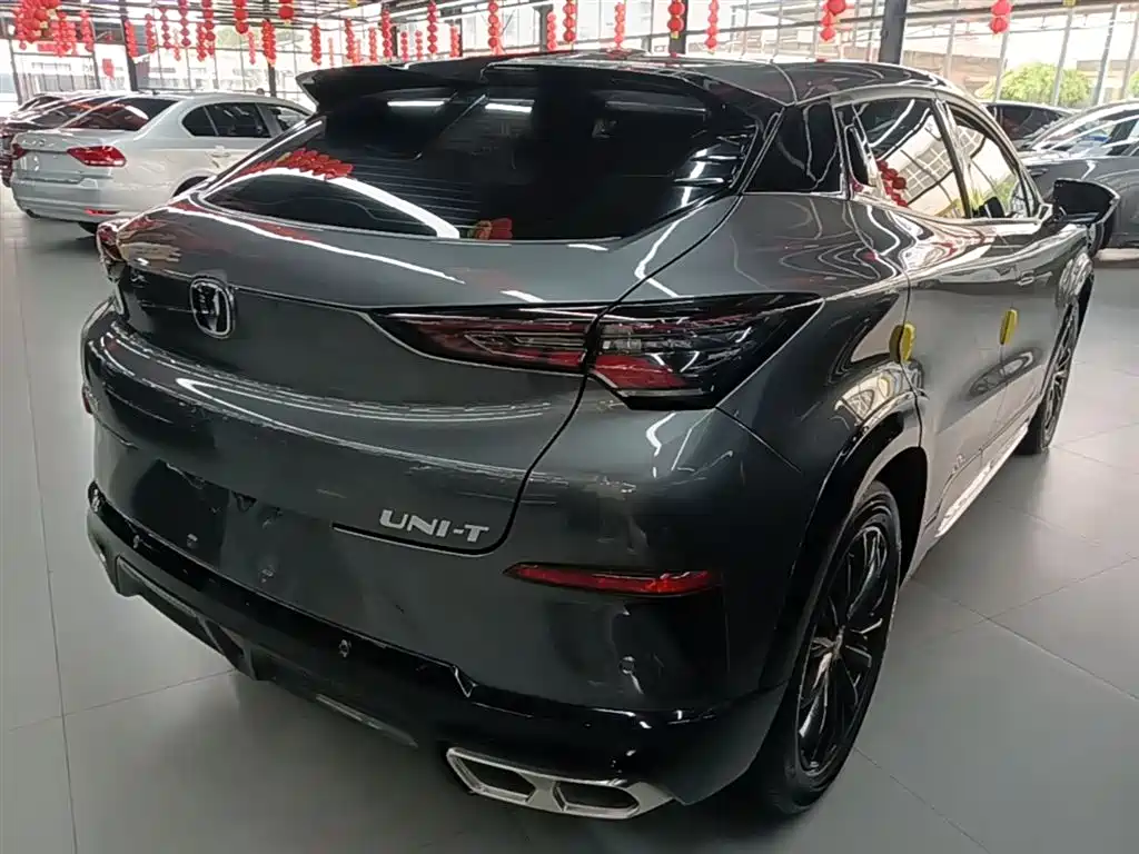 CHANGAN UNI-T