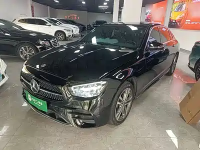 Mercedes-Benz E