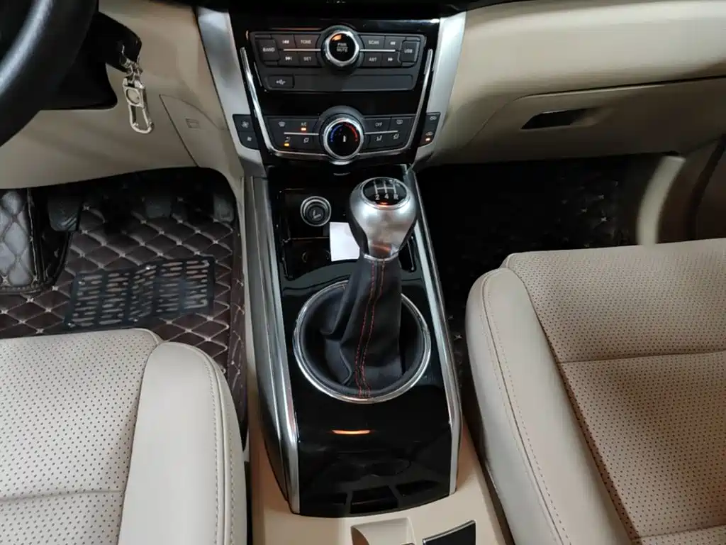 Zotye Damai X5 2019 2017 Value Edition 1.6L Manual Comfort