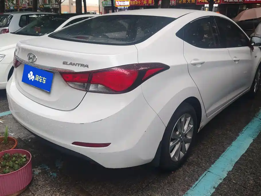 Hyundai Langdong 2016 1.6L Manual Fashion Model фото 3