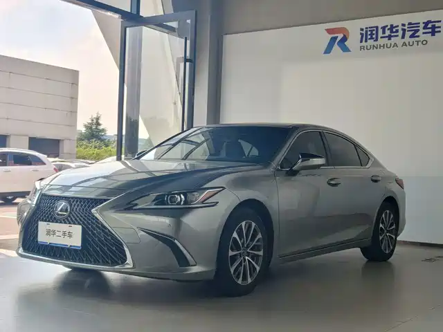 Lexus ES 260, Совершенство