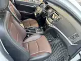 Фото 5 - Geely Vision